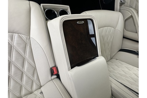 6.75 V8 Speed Saloon 4dr Petrol Auto Euro 6 (530 bhp)