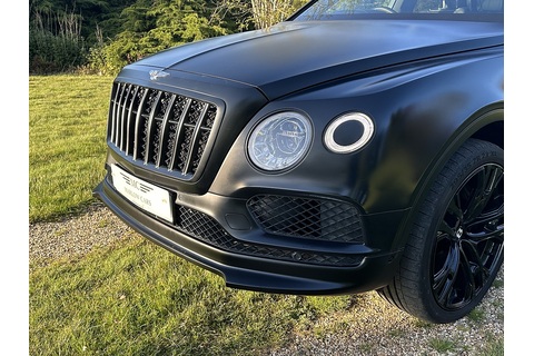 4.0 V8 SUV 5dr Petrol Auto 4WD Euro 6 (s/s) (550 ps)