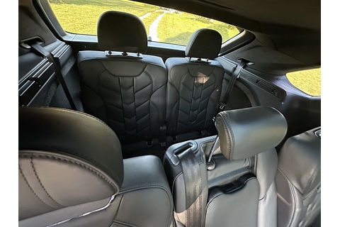 4.0 V8 SUV 5dr Petrol Auto 4WD Euro 6 (s/s) (550 ps)