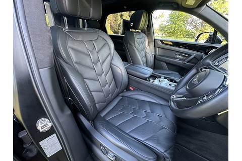 4.0 V8 SUV 5dr Petrol Auto 4WD Euro 6 (s/s) (550 ps)
