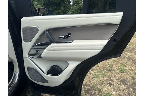 3.0 D350 MHEV First Edition SUV 5dr Diesel Auto 4WD Euro 6 (s/s) (350 ps)