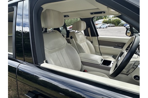 3.0 D350 MHEV First Edition SUV 5dr Diesel Auto 4WD Euro 6 (s/s) (350 ps)