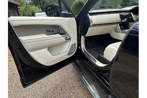 3.0 D350 MHEV First Edition SUV 5dr Diesel Auto 4WD Euro 6 (s/s) (350 ps)