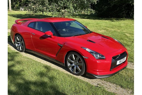 3.8 V6 Premium Edition Coupe 2dr Petrol Auto 4WD Euro 4 (485 ps)