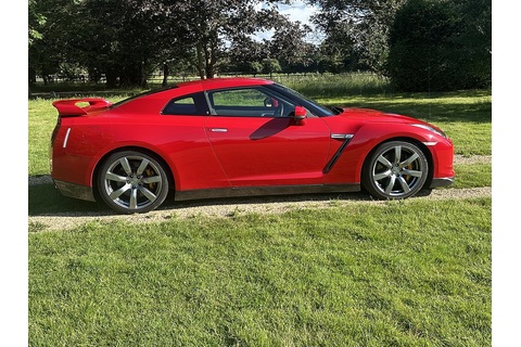 3.8 V6 Premium Edition Coupe 2dr Petrol Auto 4WD Euro 4 (485 ps)