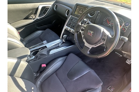 3.8 V6 Premium Edition Coupe 2dr Petrol Auto 4WD Euro 4 (485 ps)