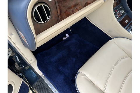 Azure Convertible 6.8 Automatic Petrol