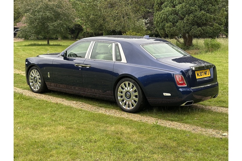 Rolls-Royce Phantom V12 - U369