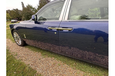 6.7 V12 Saloon 4dr Petrol Auto Euro 6 (570 ps)