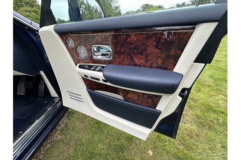 6.7 V12 Saloon 4dr Petrol Auto Euro 6 (570 ps)