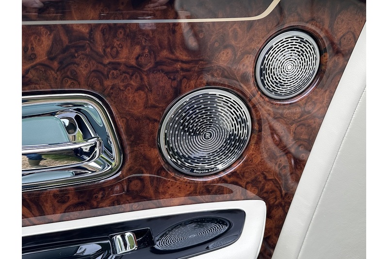 Rolls-Royce Phantom V12 - U369