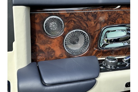 6.7 V12 Saloon 4dr Petrol Auto Euro 6 (570 ps)