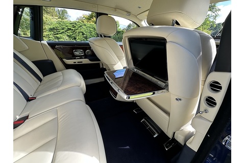 6.7 V12 Saloon 4dr Petrol Auto Euro 6 (570 ps)