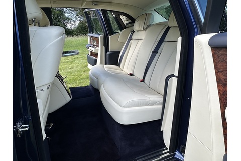 6.7 V12 Saloon 4dr Petrol Auto Euro 6 (570 ps)