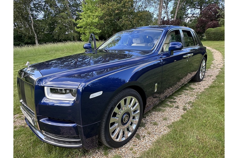 Rolls-Royce Phantom V12 - U369