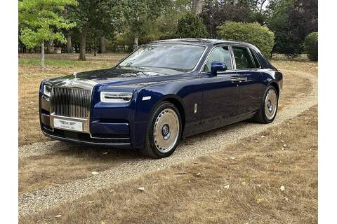 6.7 V12 Saloon 4dr Petrol Auto Euro 6 (570 ps)