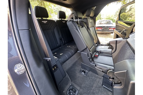 6.0 W12 SUV 5dr Petrol Auto 4WD Euro 6 (s/s) (608 ps)