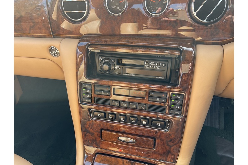 Rolls-Royce Silver Seraph  - U371