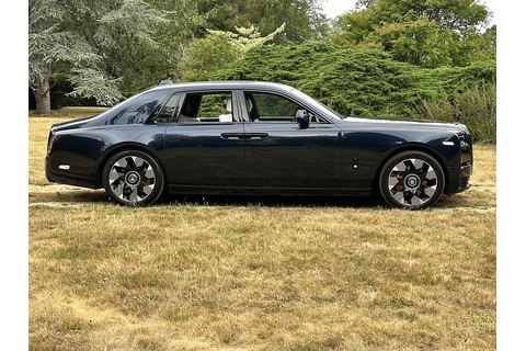 6.75 V12 Saloon 4dr Petrol Auto Euro 6 (571 ps)