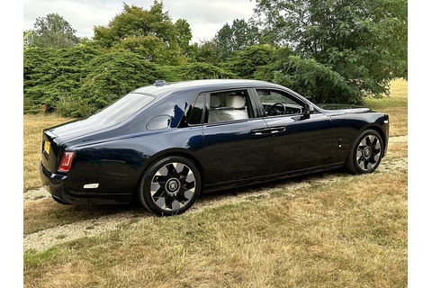 6.75 V12 Saloon 4dr Petrol Auto Euro 6 (571 ps)