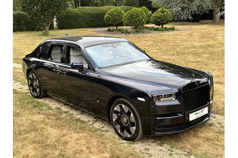 6.75 V12 Saloon 4dr Petrol Auto Euro 6 (571 ps)
