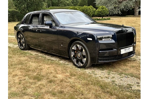 6.75 V12 Saloon 4dr Petrol Auto Euro 6 (571 ps)
