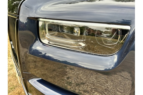 6.75 V12 Saloon 4dr Petrol Auto Euro 6 (571 ps)
