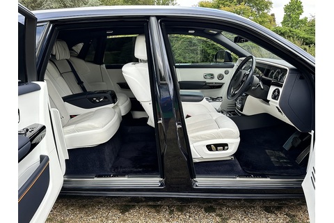 6.75 V12 Saloon 4dr Petrol Auto Euro 6 (571 ps)