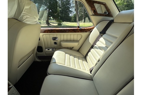 6.8 Saloon 4dr Petrol Automatic (458 g/km, 0 bhp)