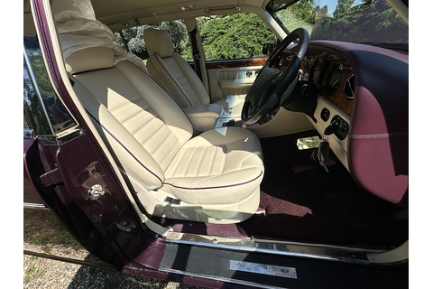6.8 Saloon 4dr Petrol Automatic (458 g/km, 0 bhp)