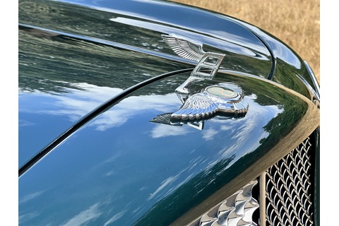 4.4 V8 Saloon 4dr Petrol Automatic (390 g/km, 350 bhp)