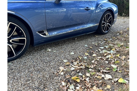 6.0 W12 GT Coupe 2dr Petrol Auto 4WD Euro 6 (635 ps)