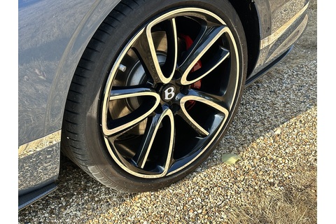 6.0 W12 GT Coupe 2dr Petrol Auto 4WD Euro 6 (635 ps)