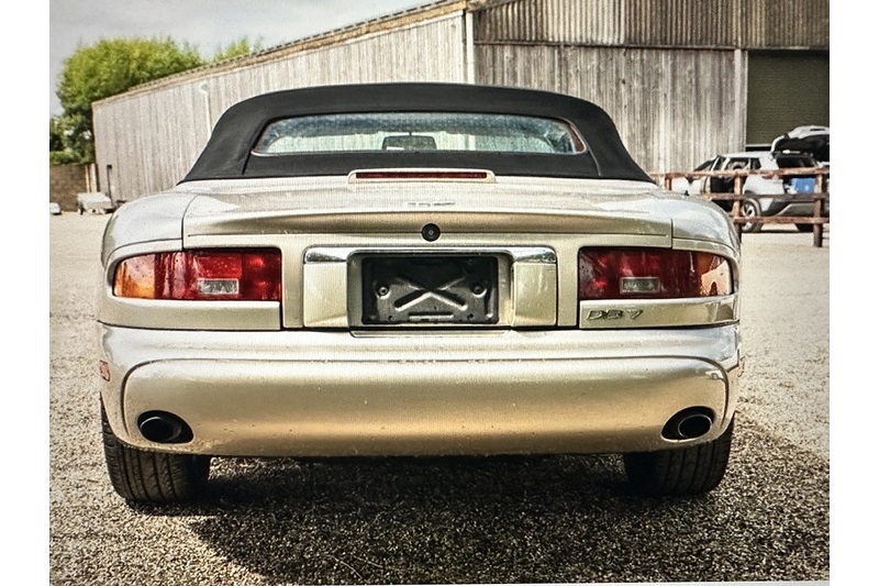 Aston Martin DB7 volante - U388