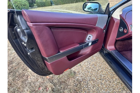 5.9 Coupe 2dr Petrol Manual 6 speed