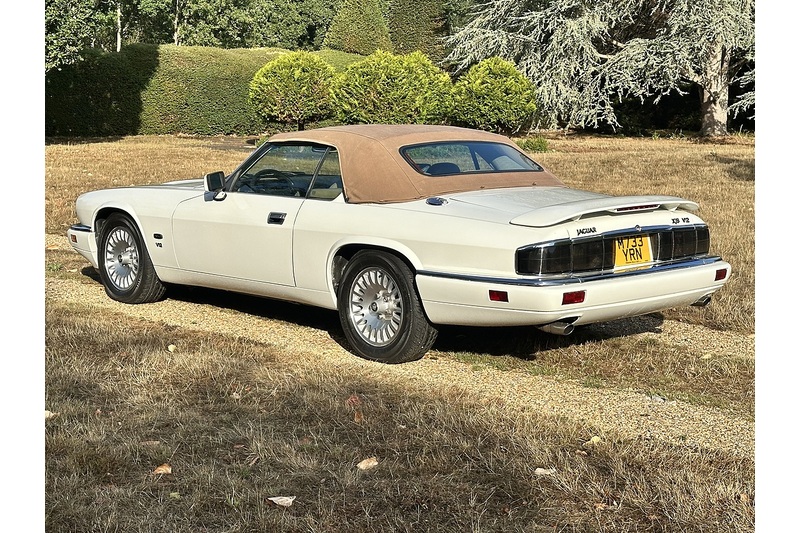 Jaguar XJS LHD Convertible - U392