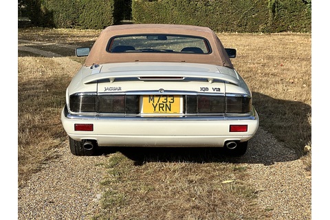Convertible Saloon 5998 Automatic Petrol