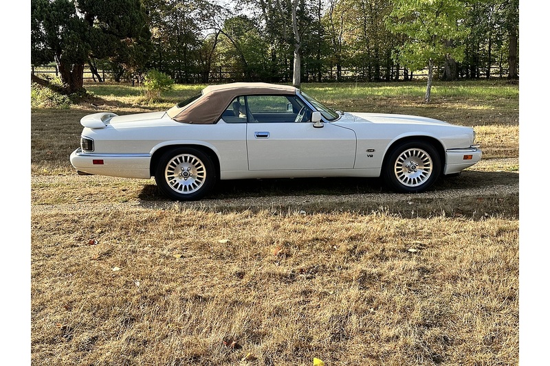 Jaguar XJS LHD Convertible - U392