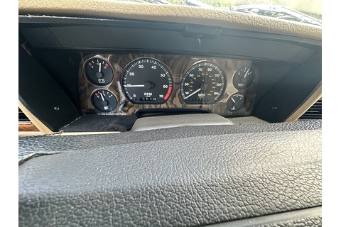Convertible Saloon 5998 Automatic Petrol