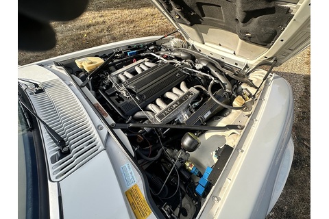 Convertible Saloon 5998 Automatic Petrol
