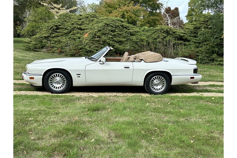 Jaguar XJS LHD Convertible - U392