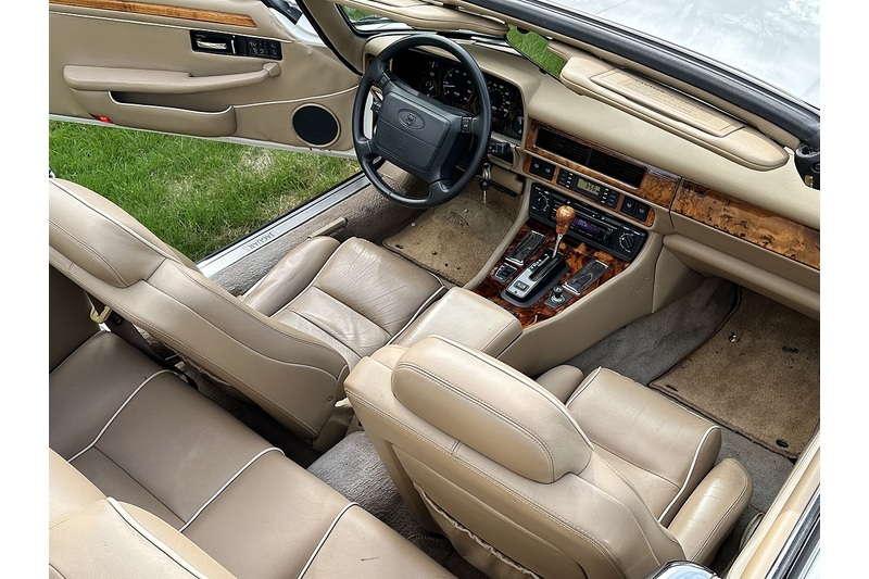 Jaguar XJS LHD Convertible - U392