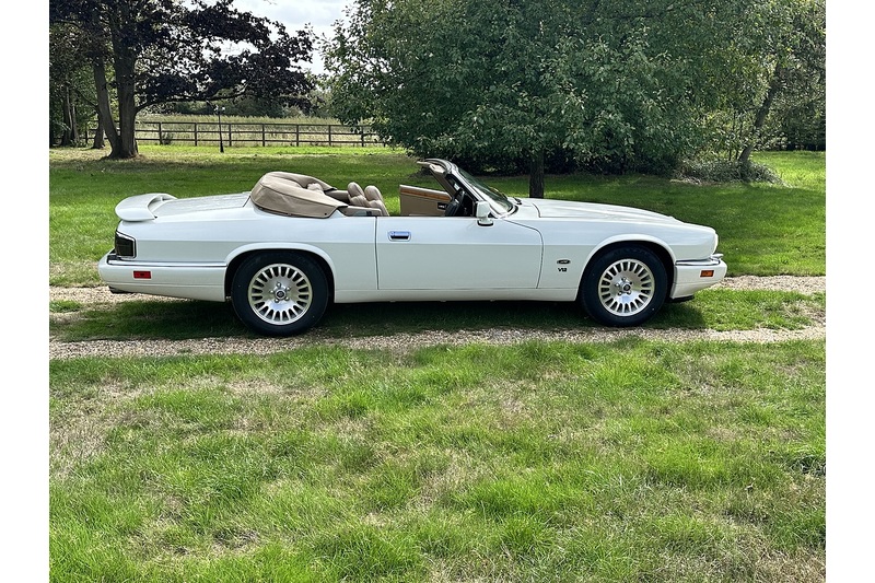 Jaguar XJS LHD Convertible - U392