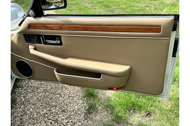 Jaguar XJS LHD Convertible - U392