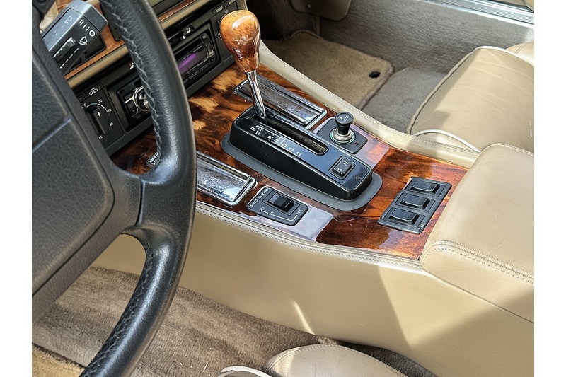 Jaguar XJS LHD Convertible - U392
