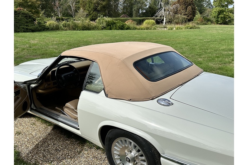 Jaguar XJS LHD Convertible - U392