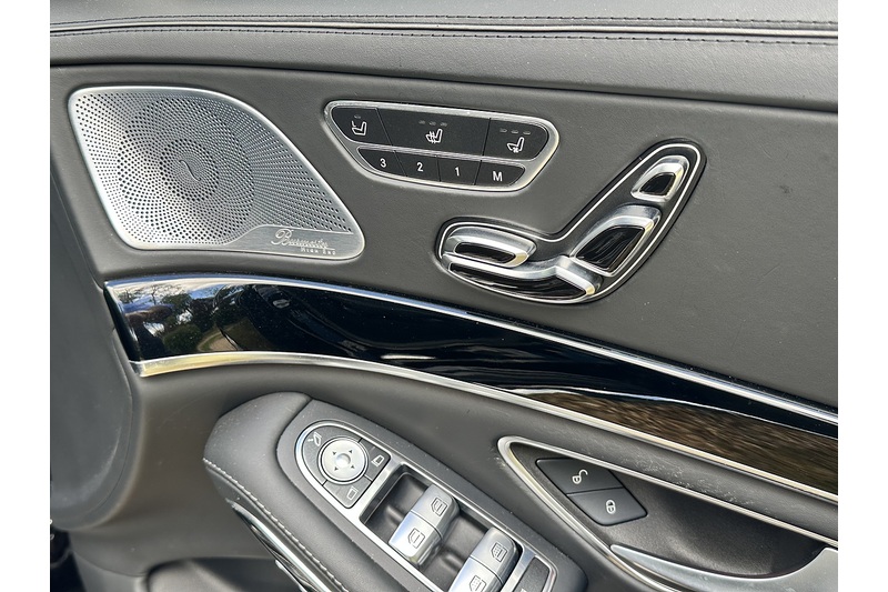 Mercedes-Benz S Class S65L V12 AMG LWB - U397