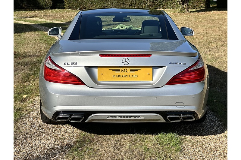 Mercedes-Benz SL SL63 V8 AMG - U398