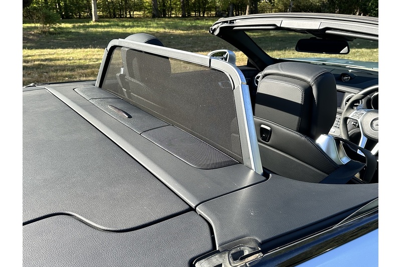Mercedes-Benz SL SL63 V8 AMG - U398