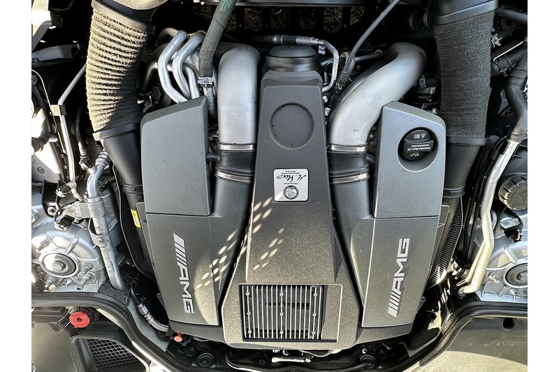 Mercedes-Benz SL SL63 V8 AMG - U398